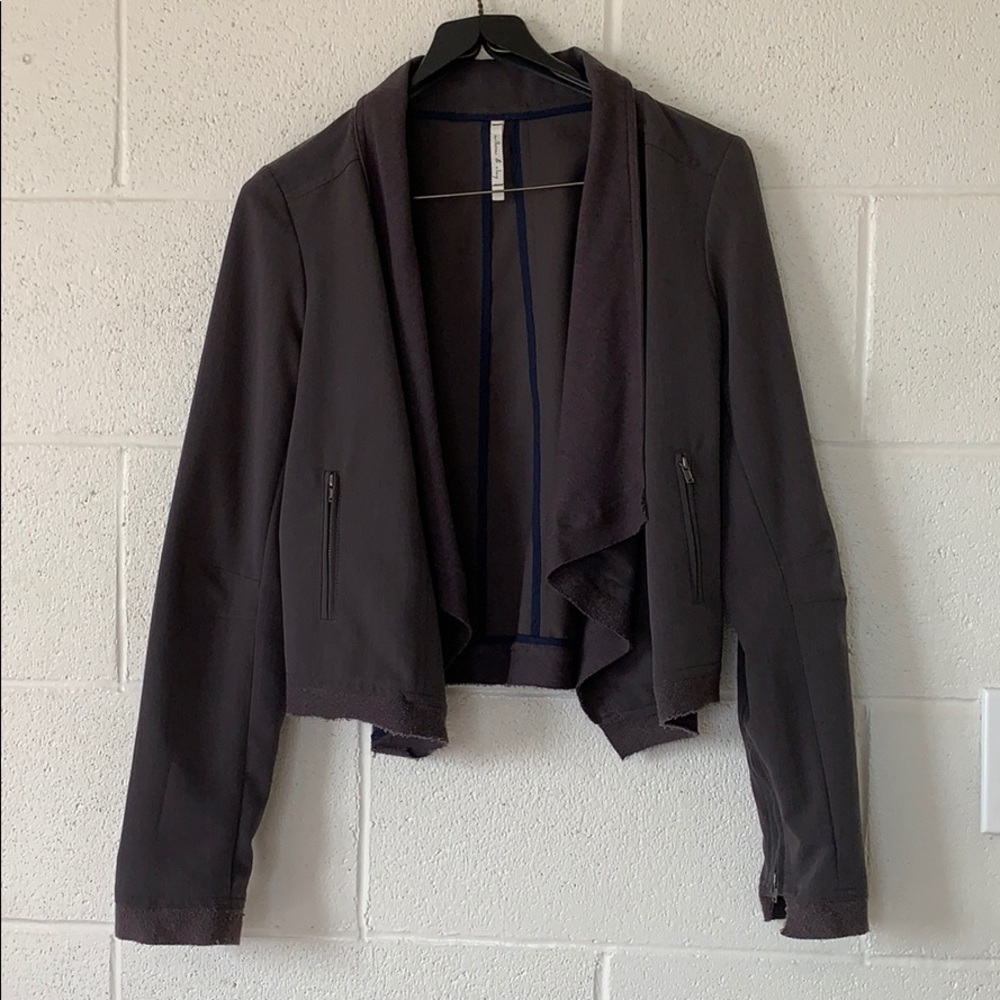 🌙SALE🌙Willow & Clay Cropped Blazer